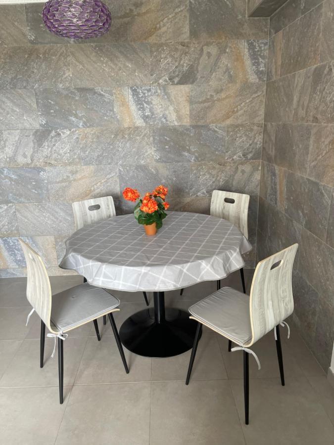 Mimosa Apartment Guardamar del Segura Dış mekan fotoğraf